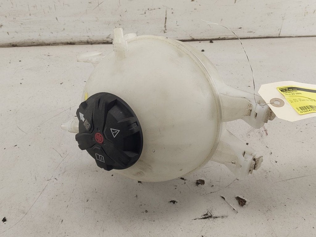 EXPANSIERESERVOIR BMW iX3 (01-2020/-) (|17137925685|), Gebruikt, BMW, Petuelring 130
80809  München, DE, Bayerische Motoren Werke AG