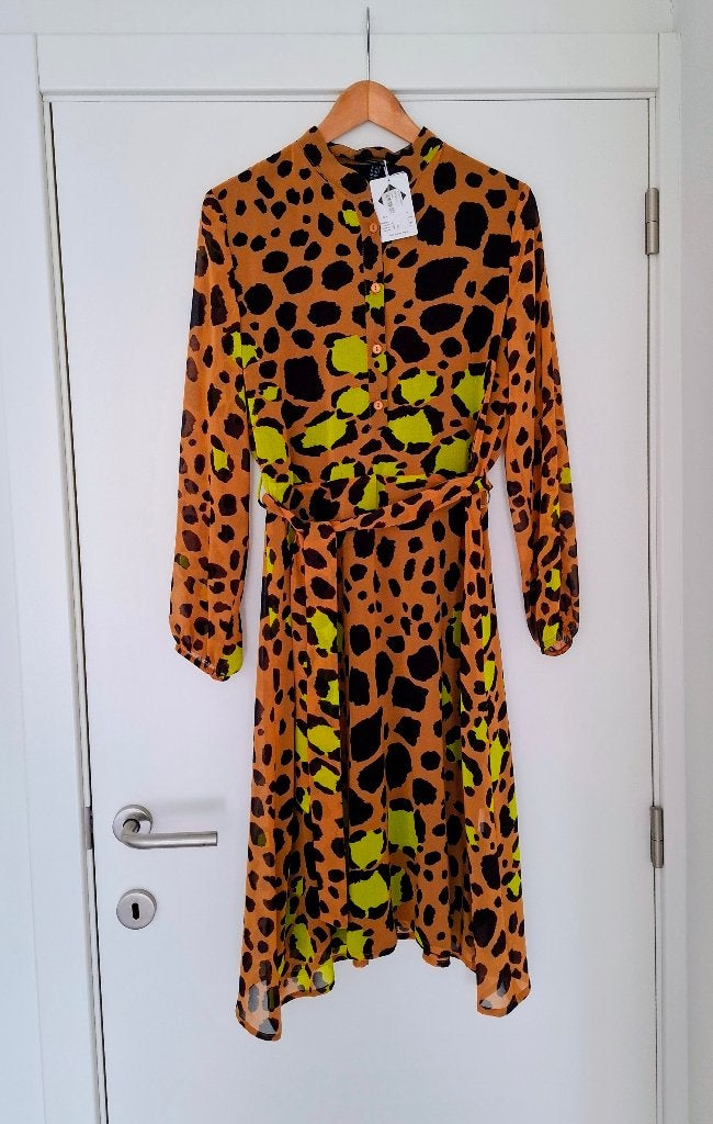 Marie Méro Luipaard Blousejurk Maat 40/42 - Splinternieuw, Kleding | Dames, Jurken, Meerkleurig, Maat 42/44 (L), Ophalen of Verzenden