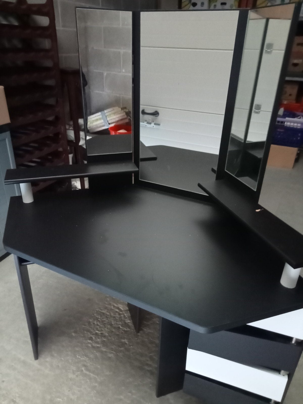 Belle coiffeuse avec 3 miroirs, Enlèvement