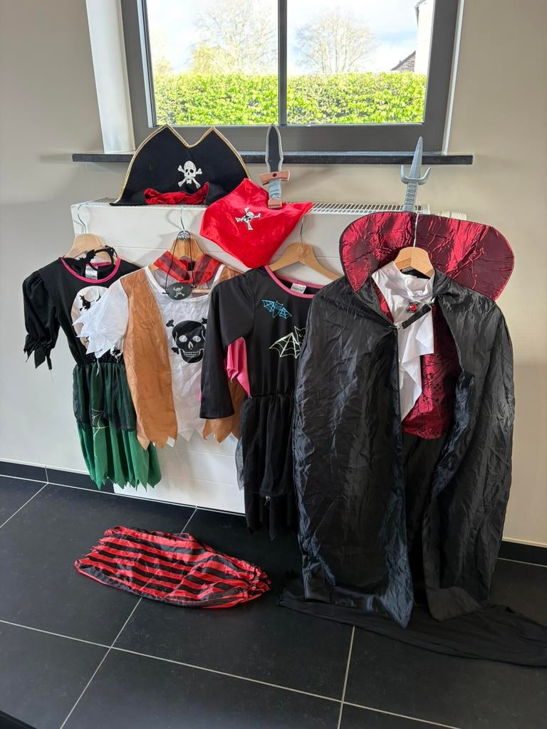 Halloween set, Kinderen en Baby's, Carnavalskleding en Verkleedspullen, Ophalen of Verzenden, Gebruikt
