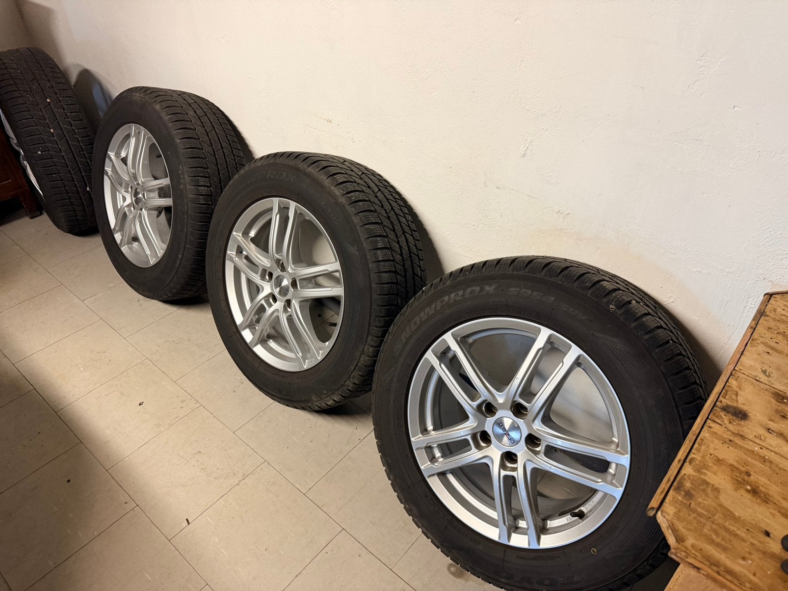 Jantes hiver Volvo xc40, Autos : Pièces & Accessoires, Pneus hiver, Véhicule de tourisme, 17 pouces, Enlèvement