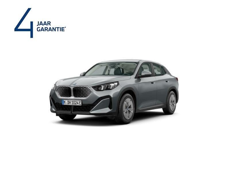 BMW iX2 eDrive20, Argent ou Gris, Airbags, Noir, 5 portes