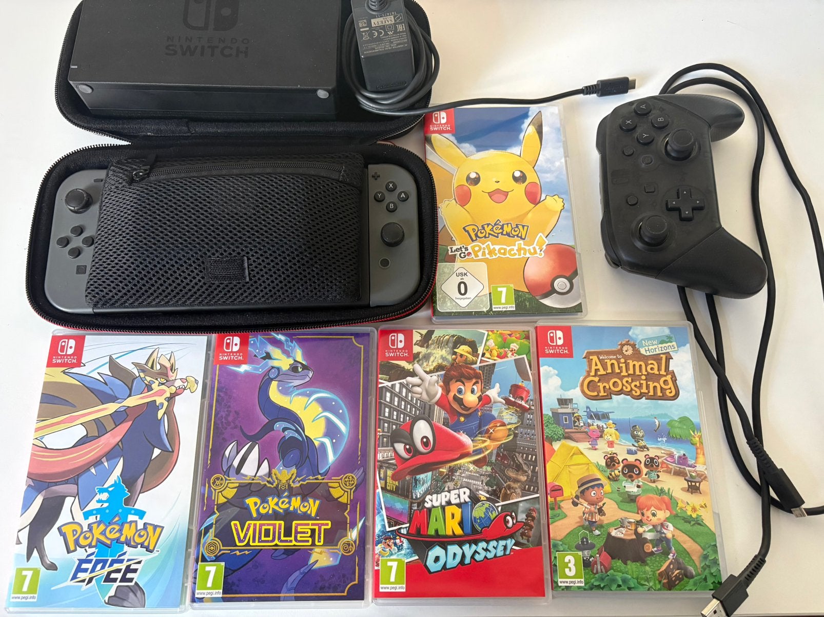Nintendo Switch avec 1 jeu de votre choix et accessoires, Consoles de jeu & Jeux vidéo, Enlèvement, Comme neuf, Avec 1 manette