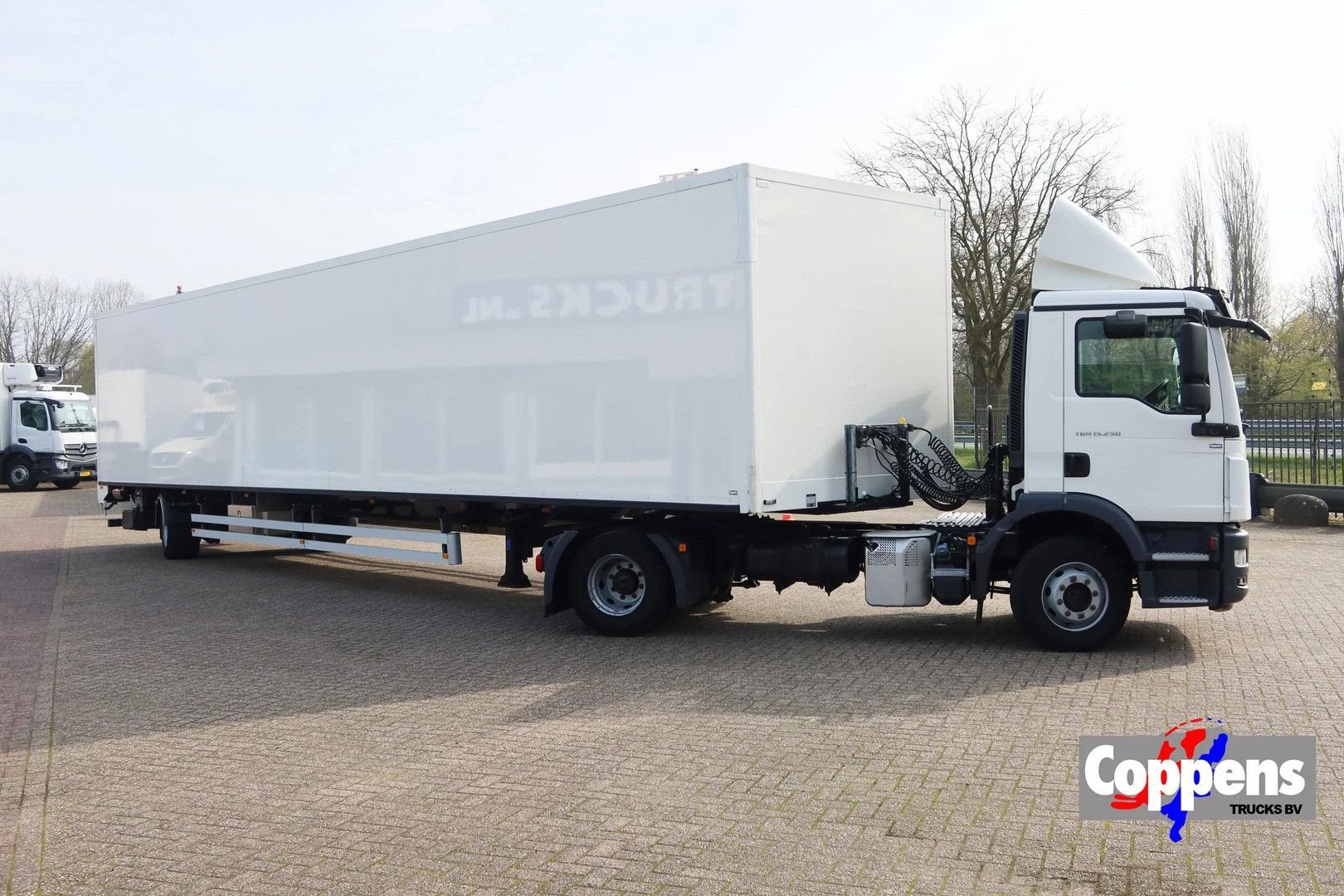 Heiwo TGM Heiwo city trailer geïsoleerd + Dhollandia 2000 KG, Bedrijf, Aanhangers en Opleggers, Te koop, ABS