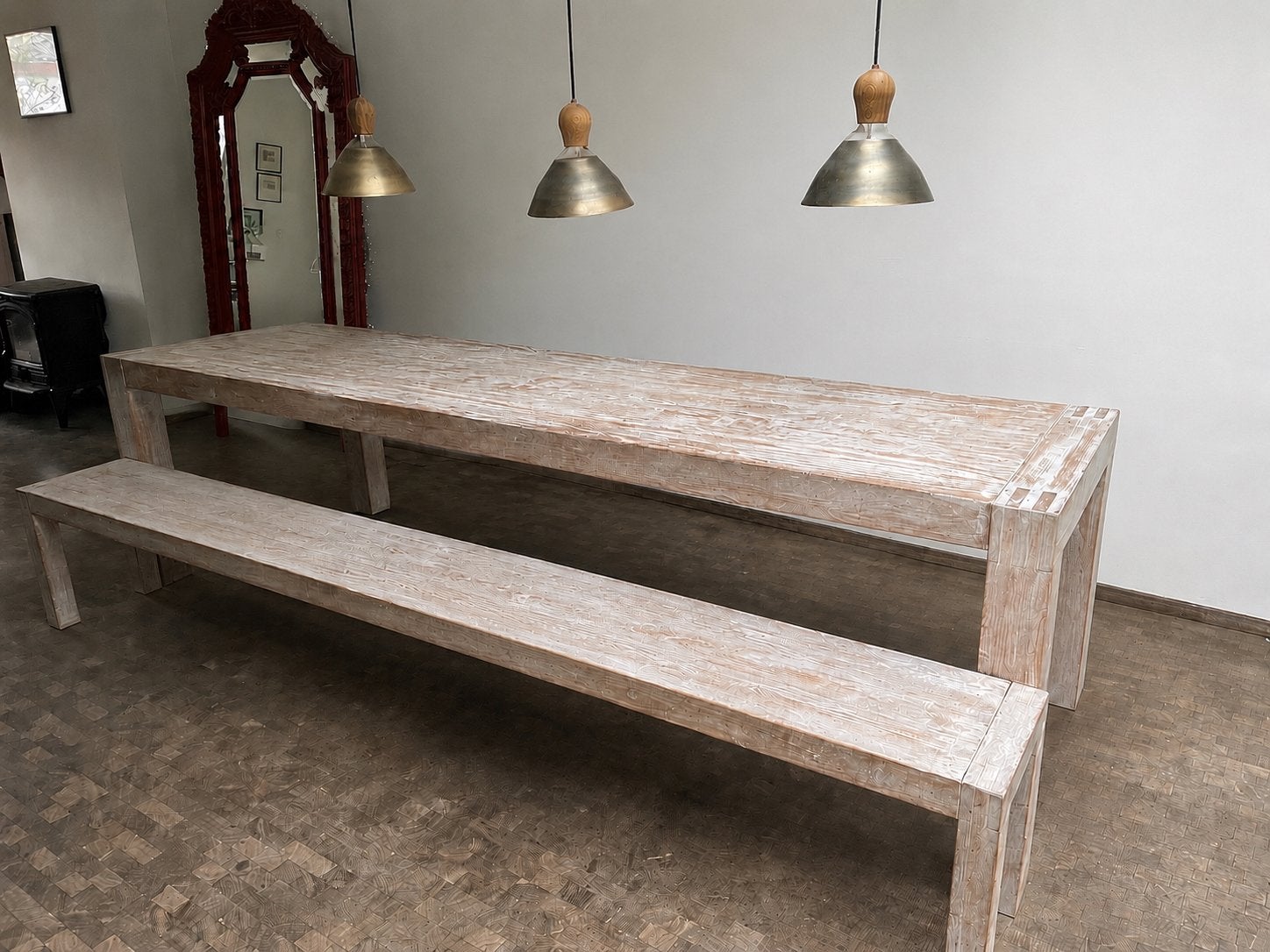 Table à manger en bois massif faite main avec banc assorti, Enlèvement, Comme neuf