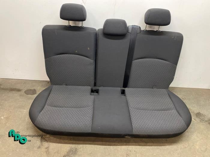 Banquette arrière d'un Mitsubishi Space Star (Space Star 13, Autos : Pièces & Accessoires, -, 3 mois de garantie, Utilisé, Mitsubishi