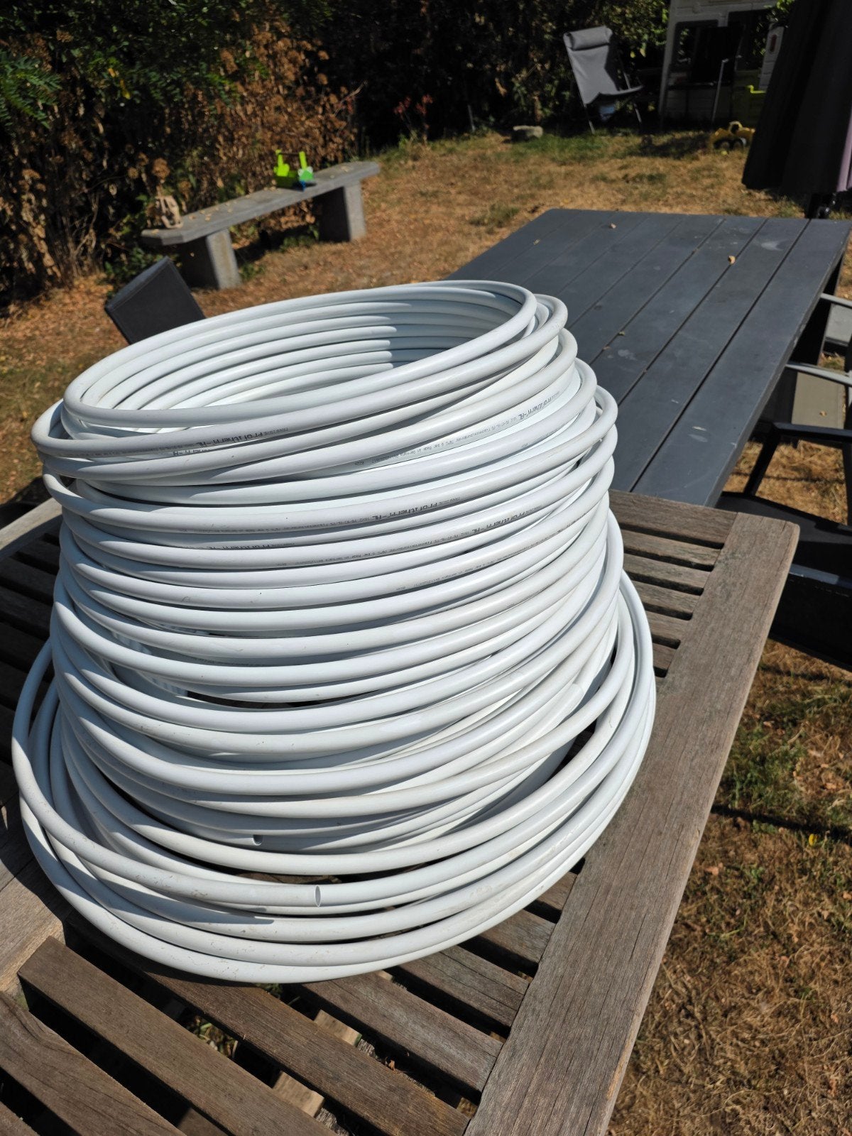 147 meters  leidingen voor vloerverwarming, Doe-het-zelf en Bouw, Verwarming en Radiatoren, Ophalen