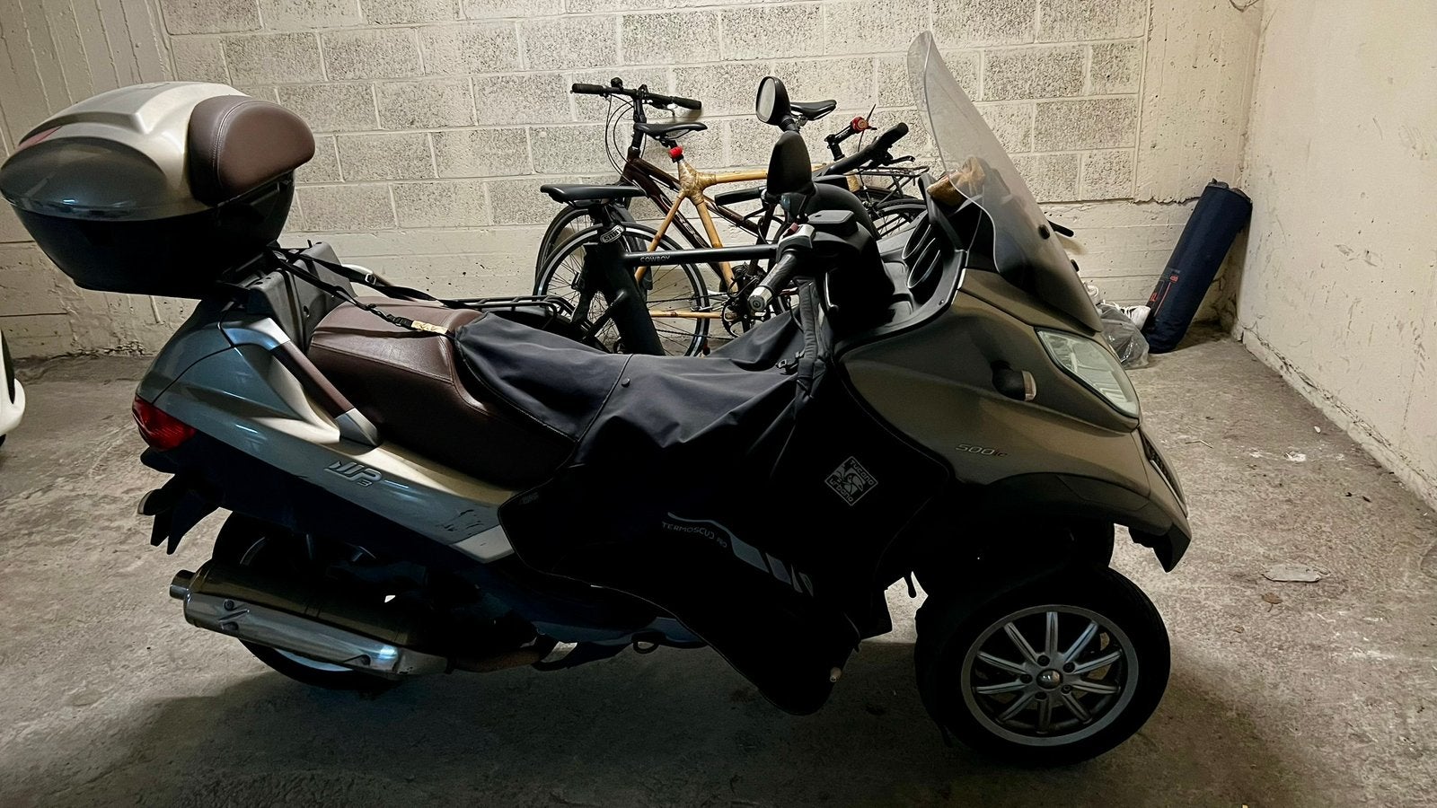 MP3 scooter 500 2014 vendu pour pieces, Motos, Permis Moto A, Scooter, Occasion, Plus de 35 kW