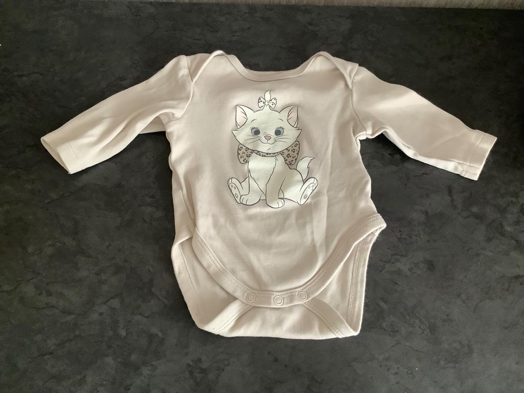 Disney de Aristokatten Marie baby rompje (Maat 62), Nacht- of Onderkleding, C&A, Meisje, Ophalen of Verzenden