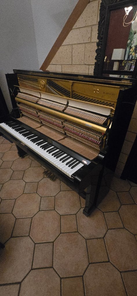 Piano Yamaha U2, Brillant, Utilisé, Piano, Noir
