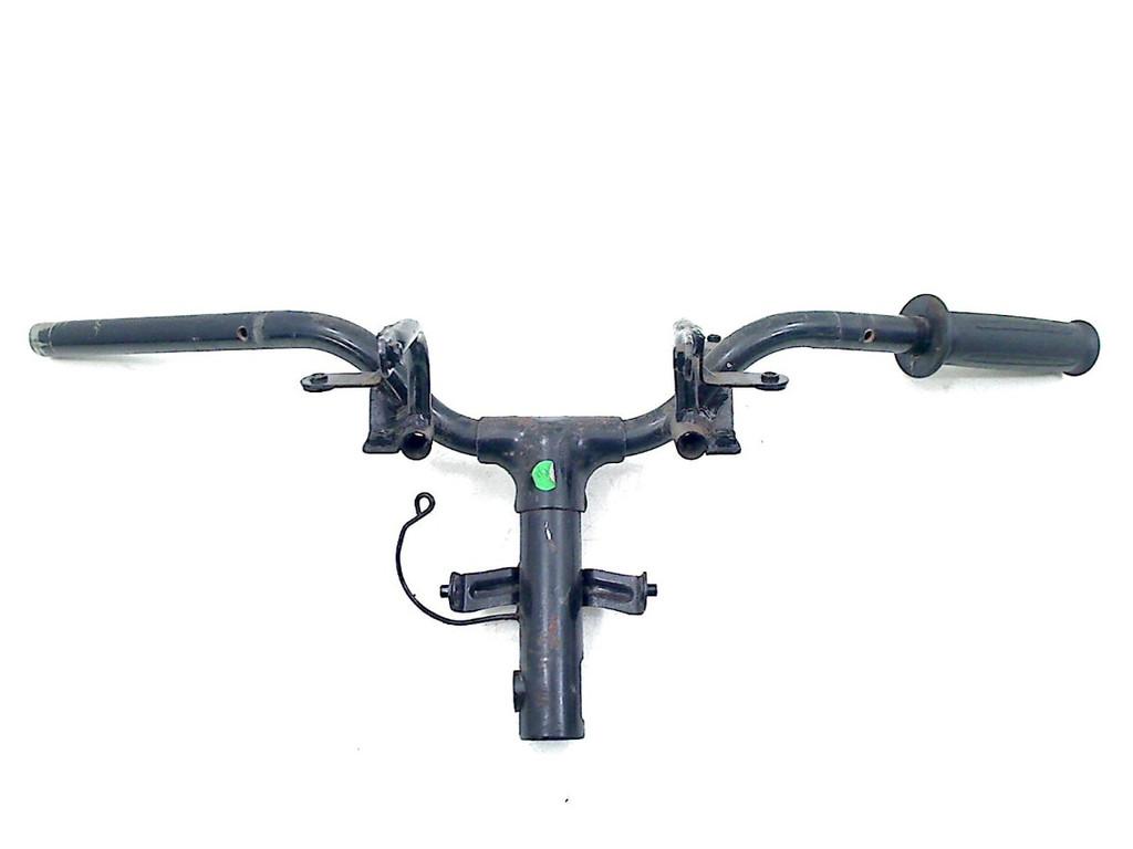 VOLANT DIRECTION Sym Fiddle 4 50 4T E5 2021-2024, P.J. Troelstraweg 8 8
3144 CX  MAASSLUIS, NL, Info@cama-motorparts.nl, Utilisé