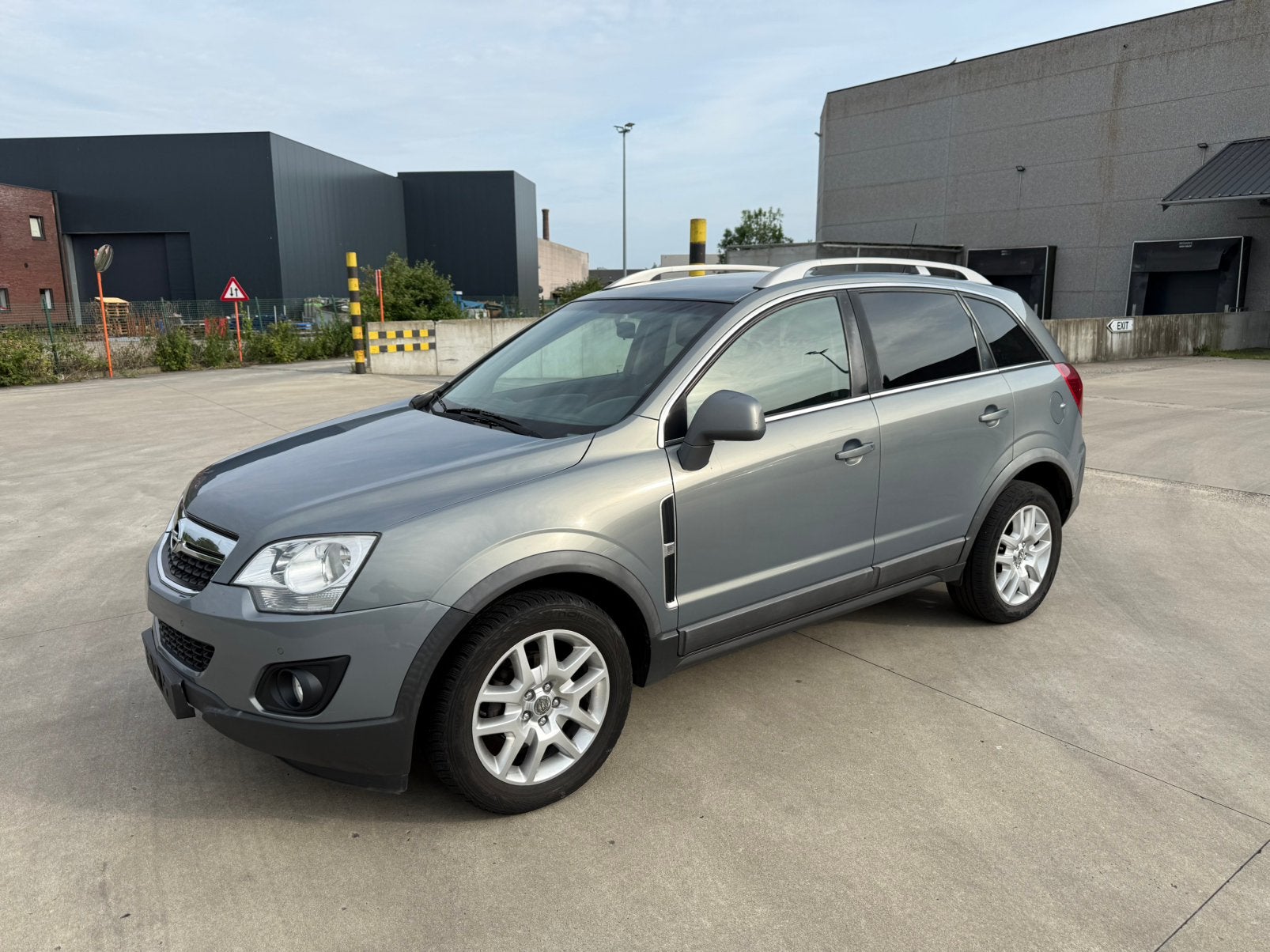 Opel Antara 2.2 Diesel , 2012 , 266.000 KM , Euro 5, Euro 5, Zwart, Leder, Bedrijf