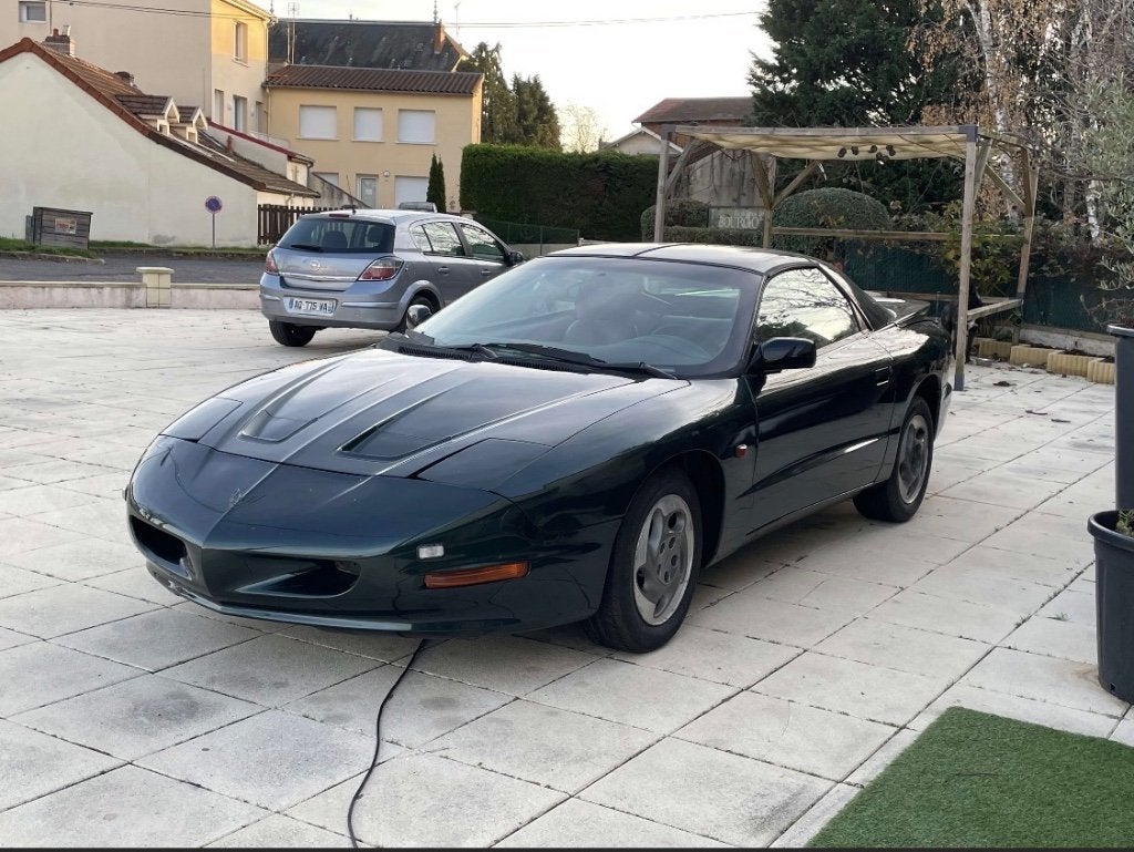 Pontiac Firebird V6 3.4L, Auto's, Achterwielaandrijving, Beige, Leder, Particulier