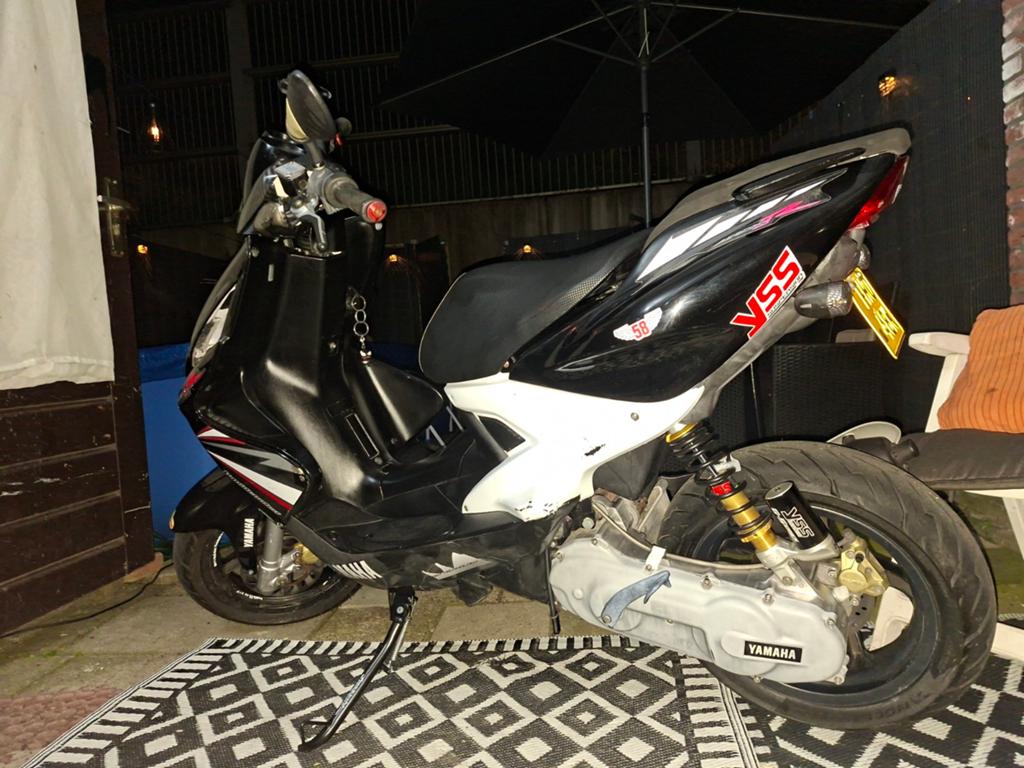 Aerox special Simoncelli  edition 2007 # 2026, Fietsen en Brommers, Scooters | Yamaha, Ophalen, Aerox