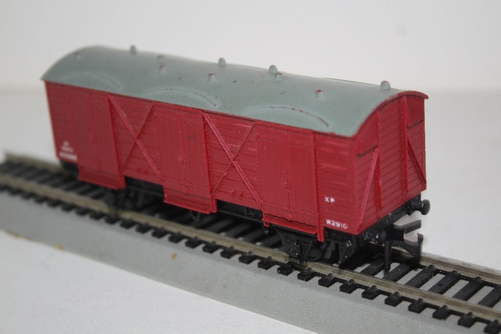 hornby ho wagon fermé, Hobby & Loisirs créatifs, Trains miniatures | HO, Autres marques, Enlèvement ou Envoi, Wagon, Courant continu