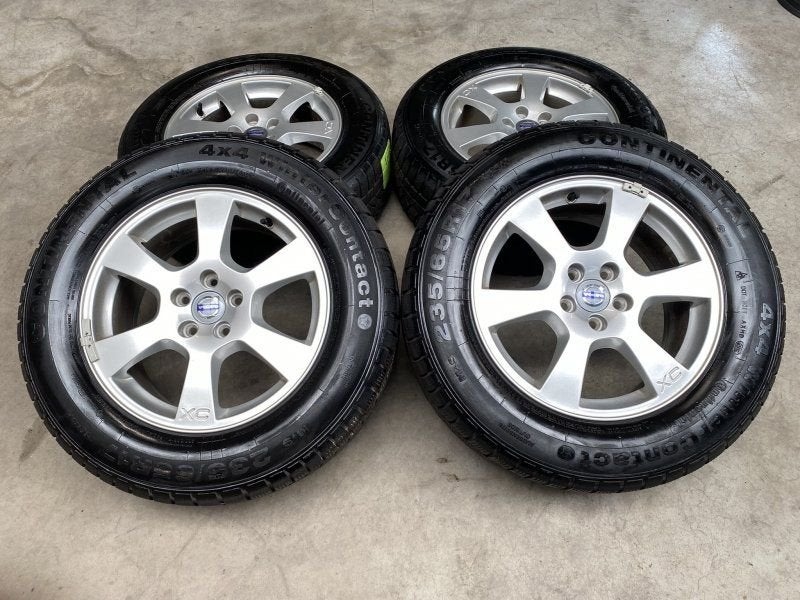 17 inch originele Segin velgen + winterbanden Volvo XC60 235, Auto-onderdelen, Gebruikt, -, -, Banden en Velgen