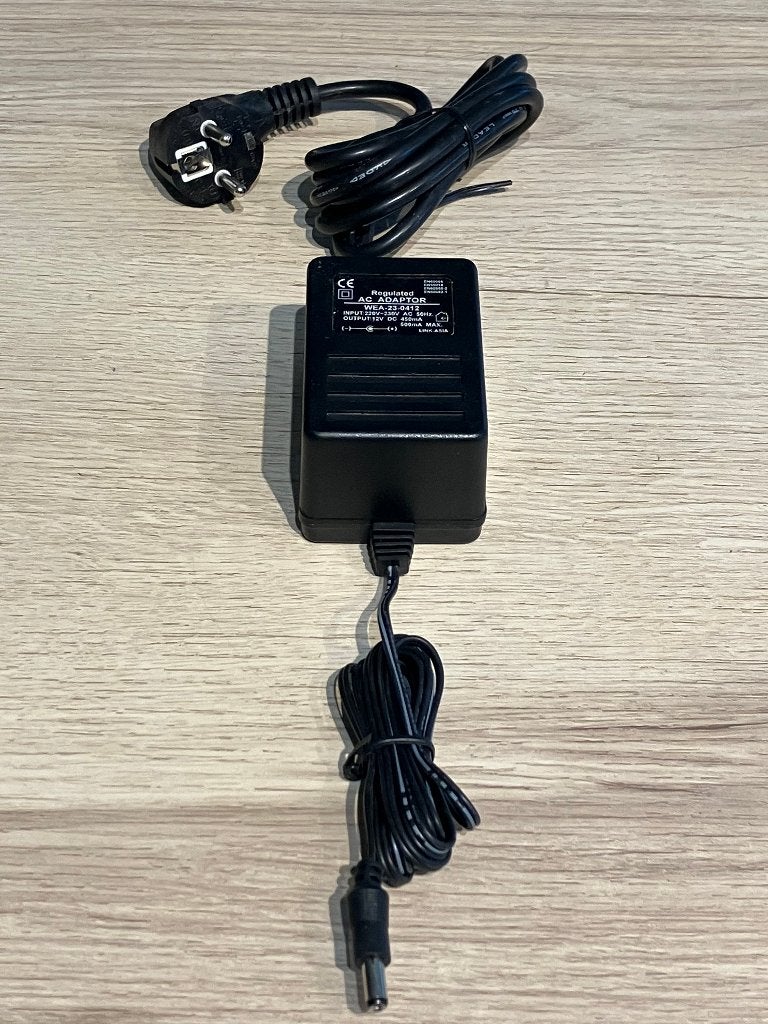 NIEUW : Oplader / Power Adapter 12 VDC 500mA - 50% !, Audio, Tv en Foto, Opladers, Ophalen of Verzenden, Nieuw