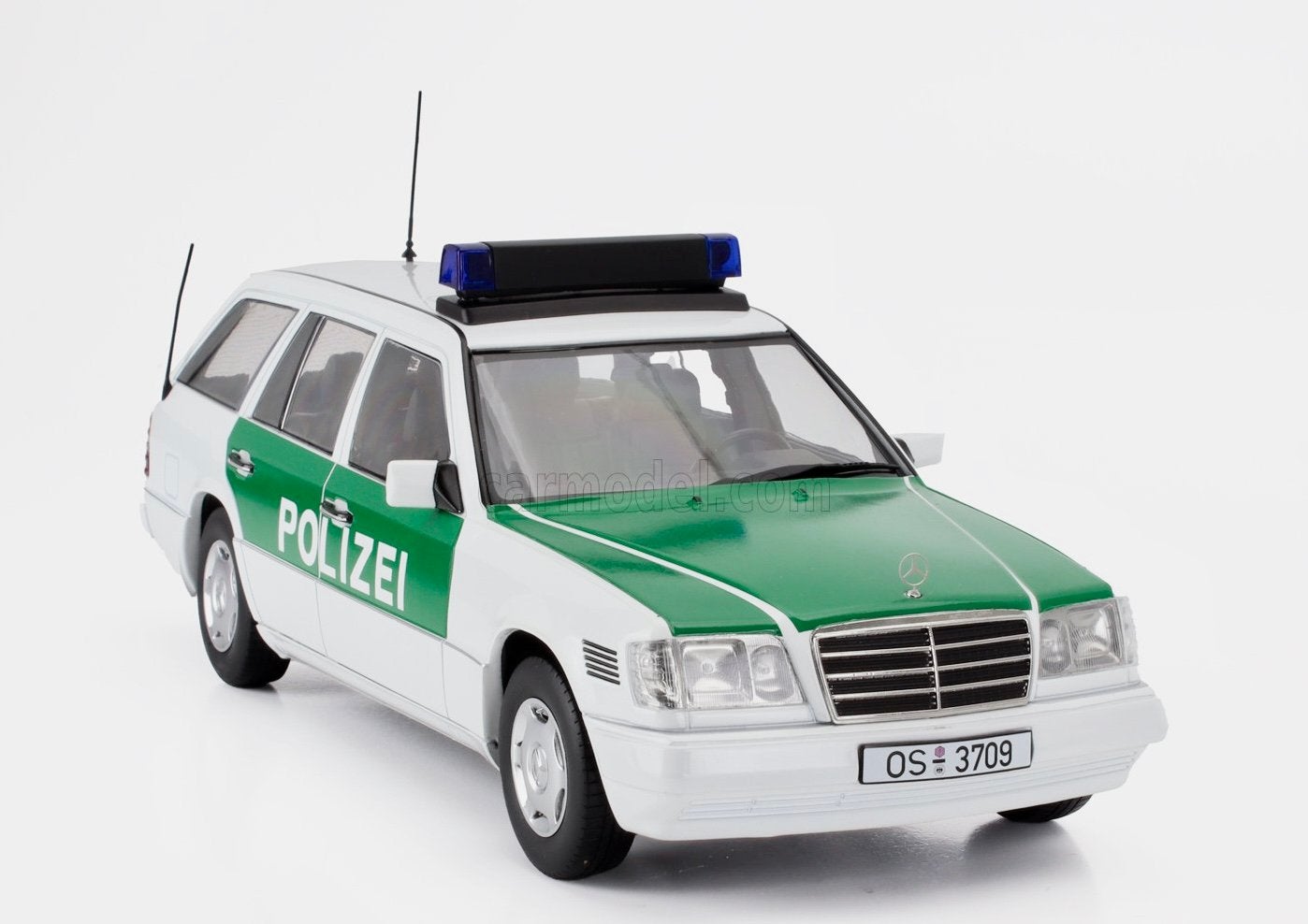1:18 Mercedes E-class T-model German police 1995, Ophalen of Verzenden, Zo goed als nieuw
