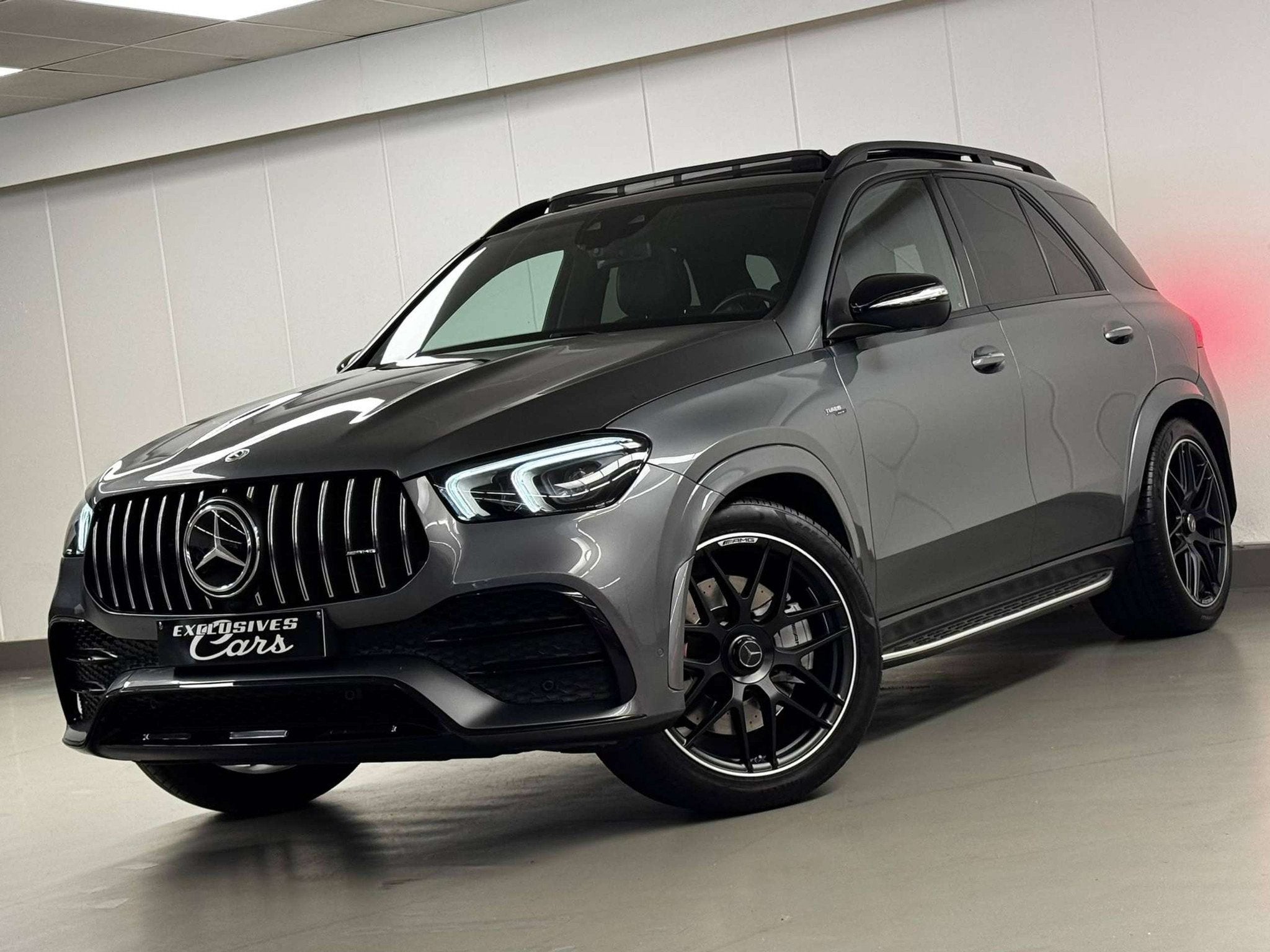 Mercedes-Benz GLE 53 AMG 4-MATIC TO PANO CAMERA 360 HEAD-UP, Autos, Argent ou Gris, Achat, Entreprise, https://public.car-pass.be/vhr/9112fc20-fea0-4ba5-bdd6-5b52b26d4310