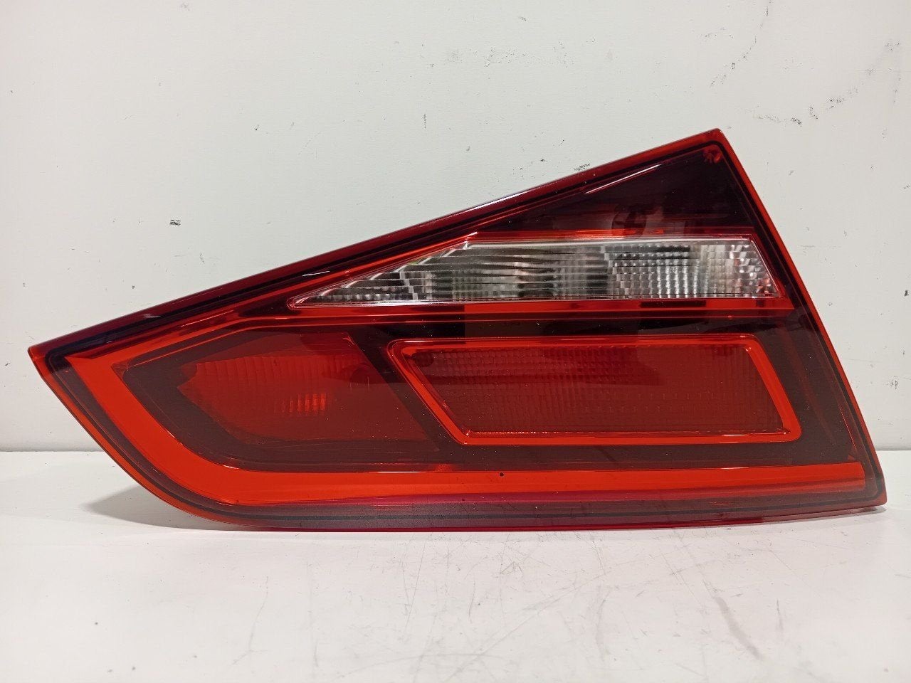 Achterlicht kofferdeksel achterklep links Audi A3, Auto-onderdelen, Onderdelen@venauto.nl, Van der Ven Autorecycling B.V., Gebruikt