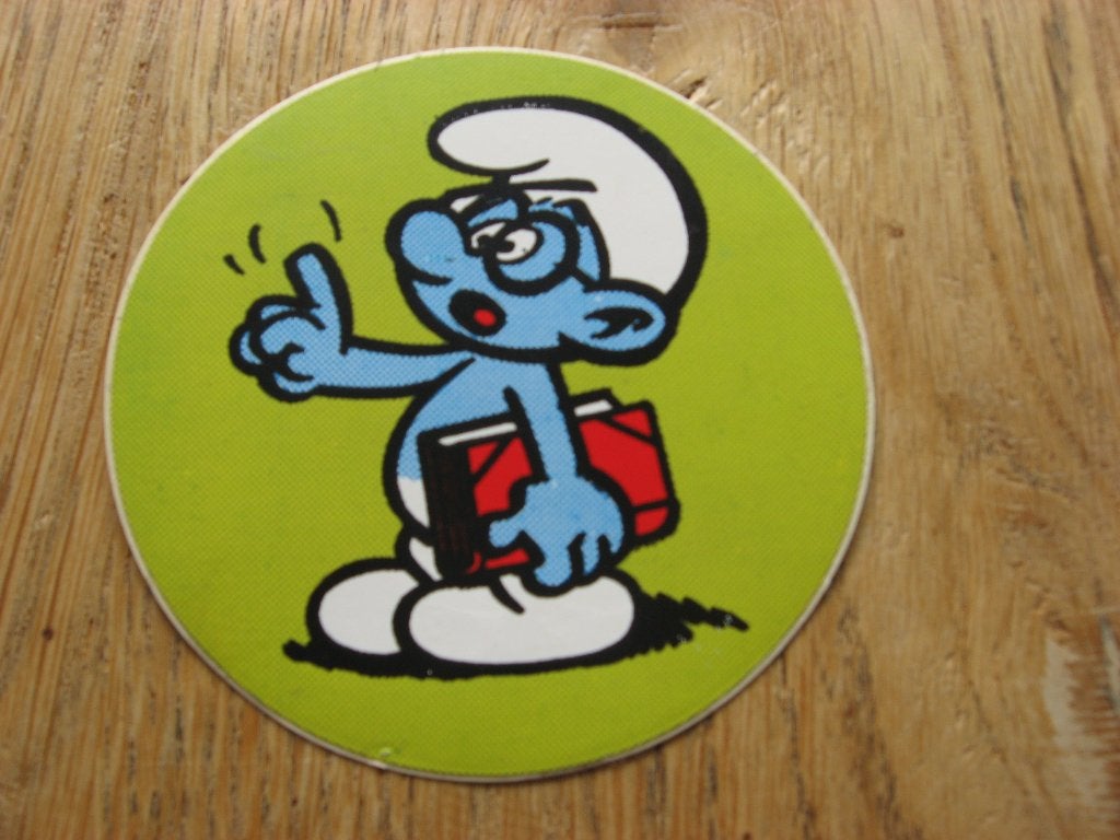 Sticker Smurfen Brilsmurf 8 cm, Collections, Enlèvement ou Envoi, Schtroumpfs, Neuf, Image, Affiche ou Autocollant