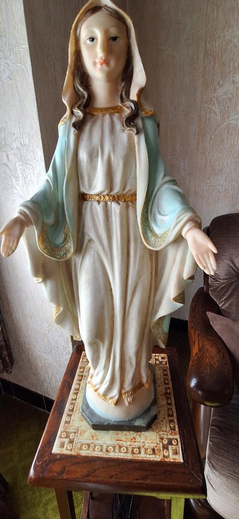Beeld van de Wonderbaarlijke Madonna, Ophalen