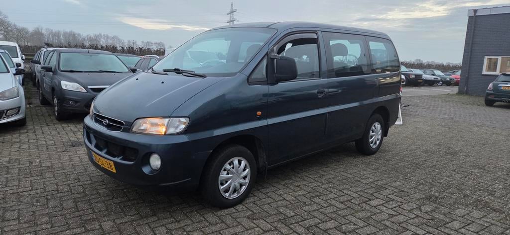 Hyundai H200 2.4 I GL 7 persoons Benzine bus, Auto's, Monovolume, Blauw, Blauw, 1765 kg