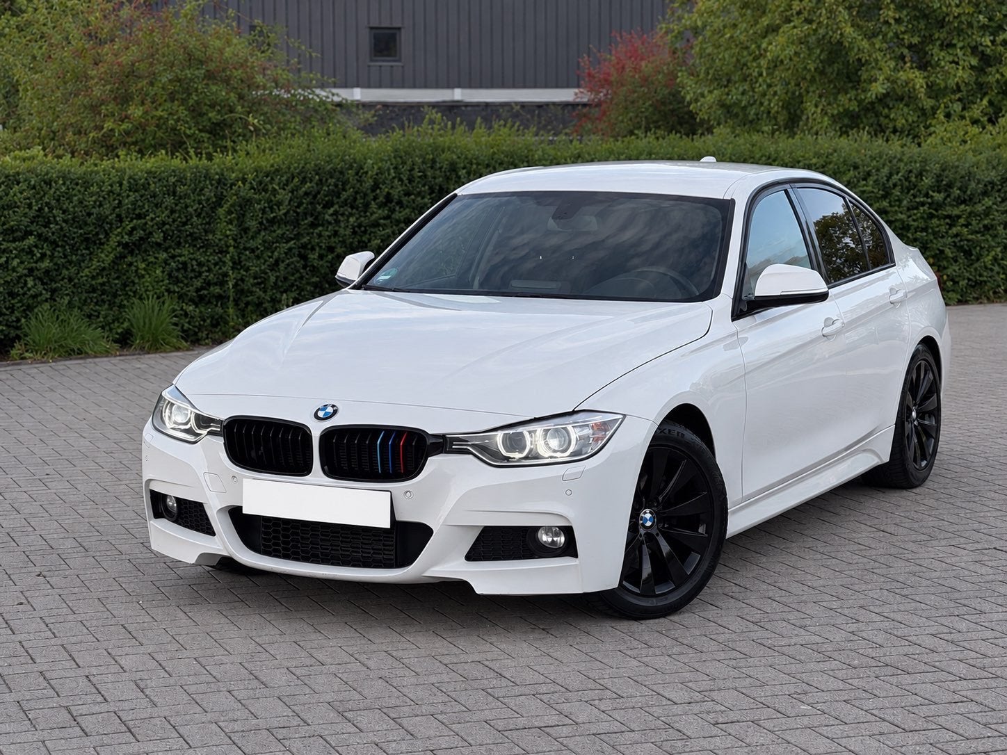 BMW 318D PACK M, Autos, Euro 5, Achat, 4 portes, Alcantara