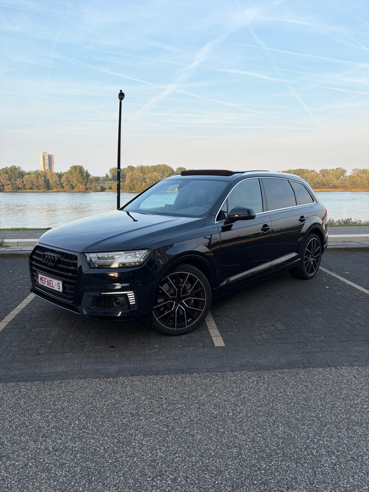 Audi Q7 e-tron, Autos, Cuir, Achat, Euro 6, Caméra 360°