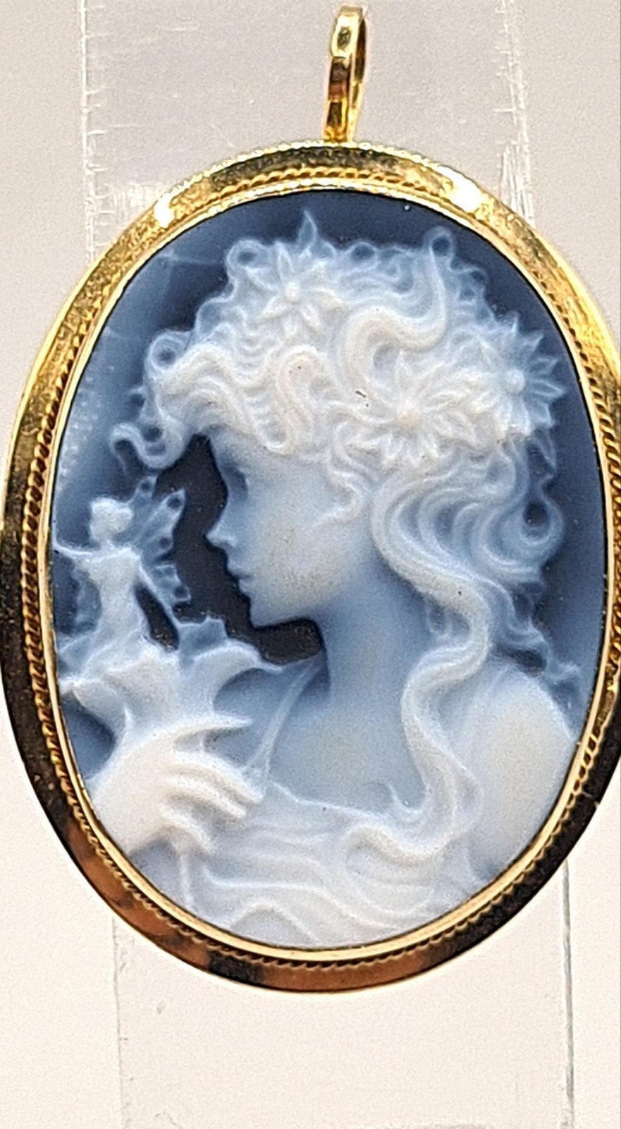 18k 750 gouden camee van blauwe agaat
Broche en hanger, Antiek en Kunst, Ophalen of Verzenden
