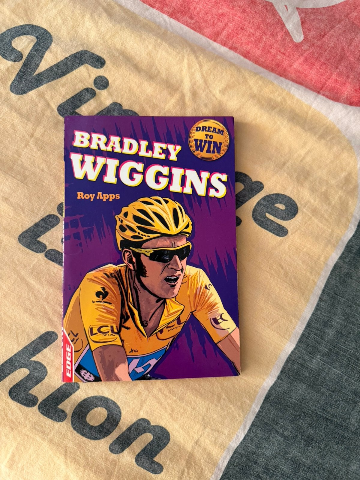 Boekje bradley wiggins, Boeken, Biografieën, Ophalen of Verzenden, Zo goed als nieuw