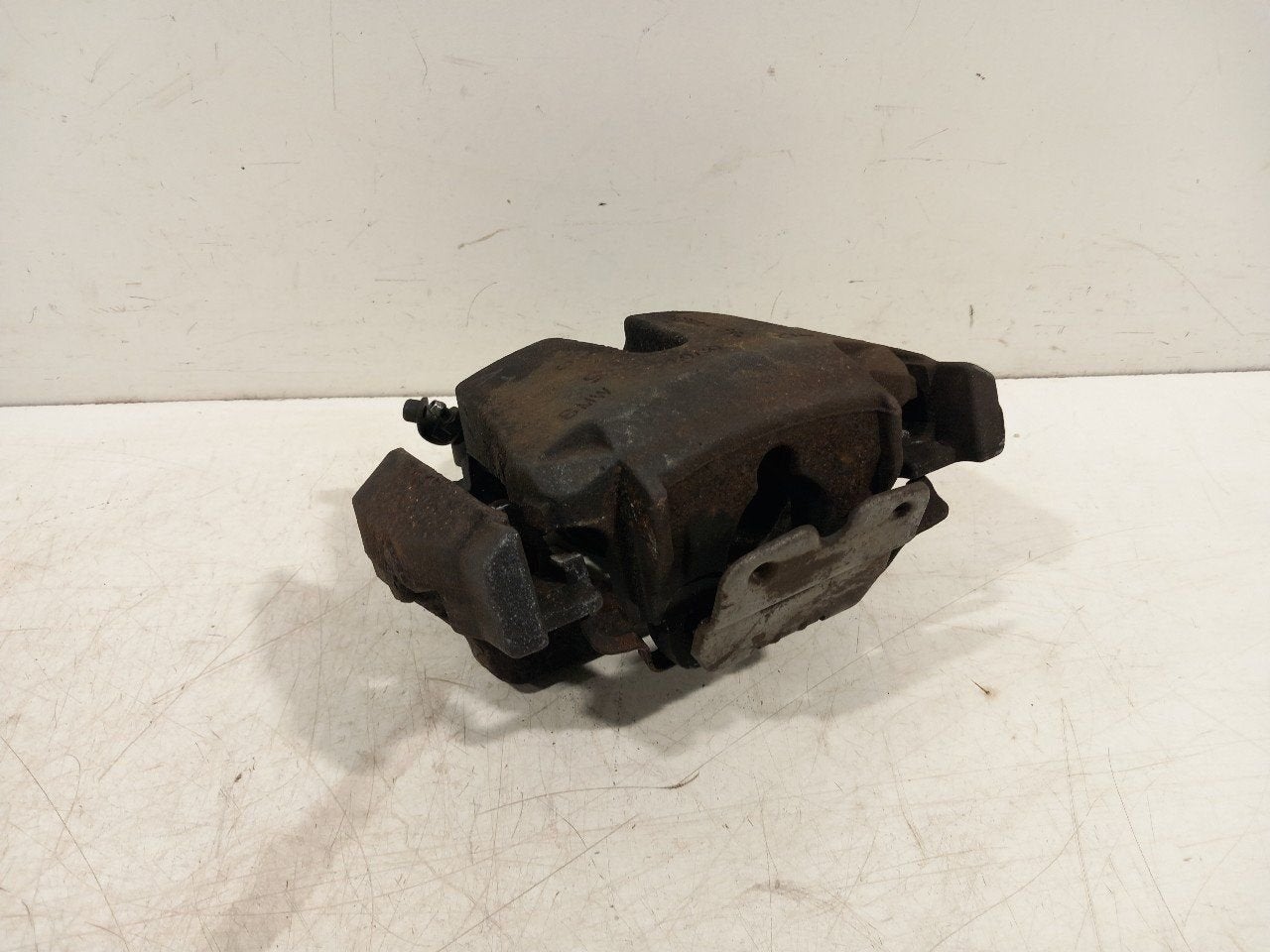 Remklauw links voor BMW X5, Onderdelen@venauto.nl, Van der Ven Autorecycling B.V., Gebruikt, Ettenseweg 76, 4706 PB Roosendaal, The Netherlands