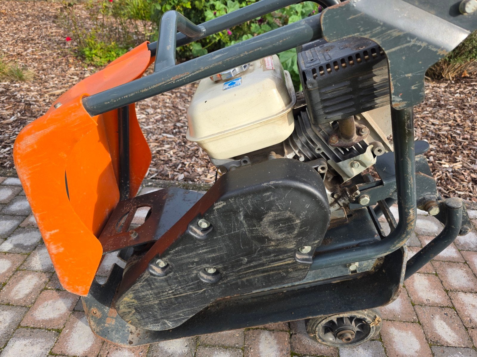 Belle trilplaat 90kg met Honda motor, Ophalen, Gebruikt, 5 tot 10 kVA, Benzine