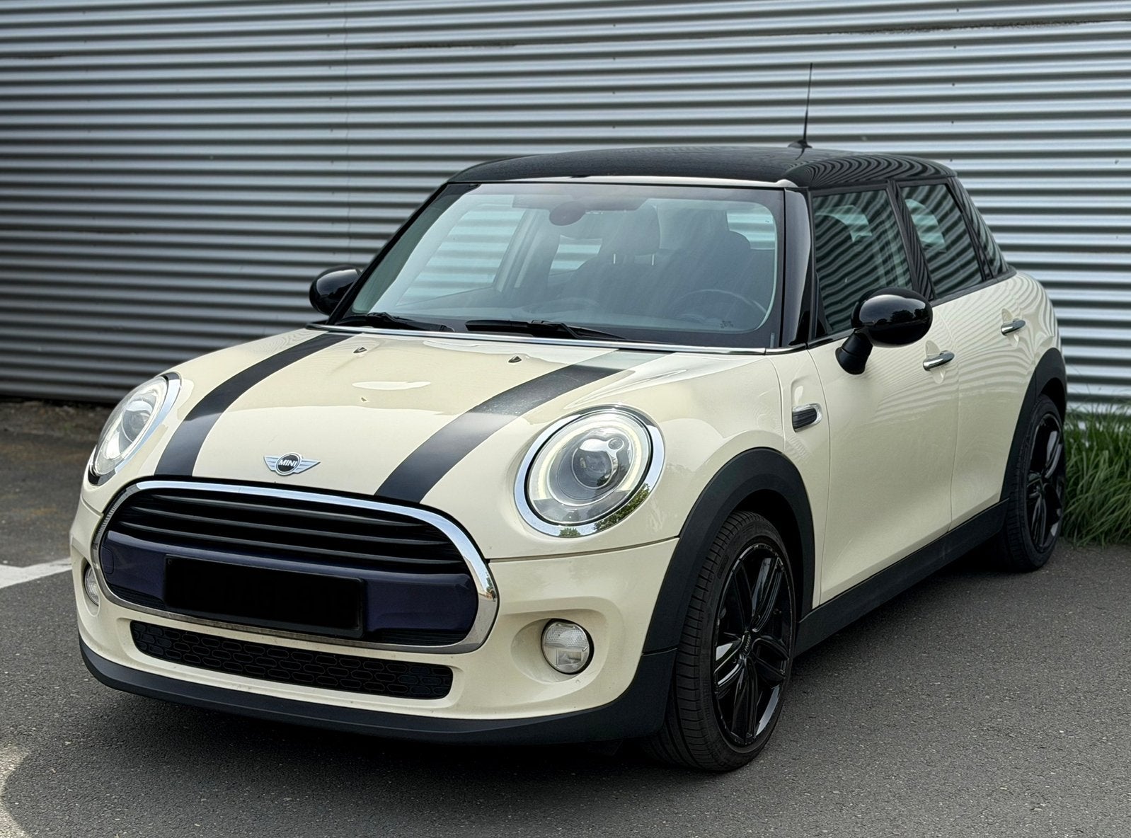Mini Cooper 1.5D Euro6b Automaat / Navi / Led / 5-Deurs, Autos, Mini, Entreprise, Achat, Cooper, ABS, Airbags, Air conditionné