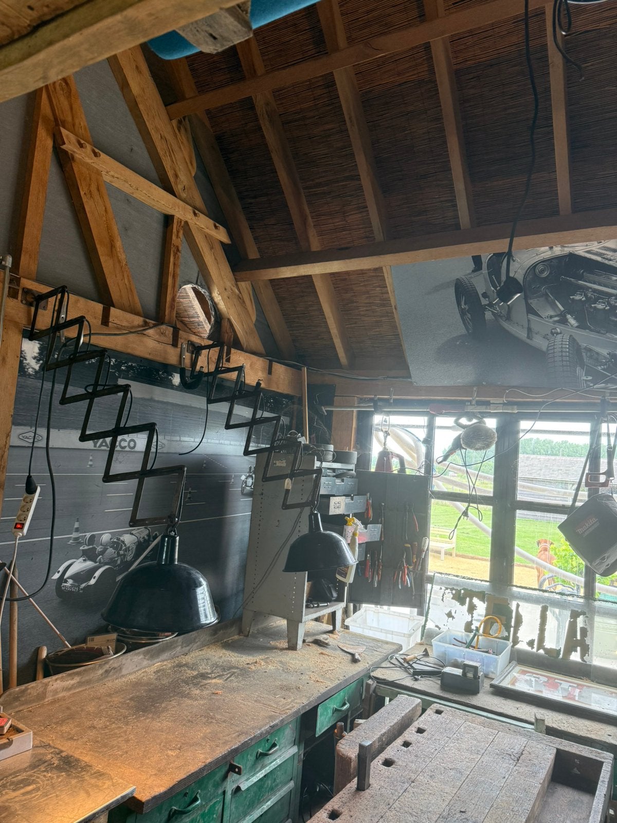 Grote schaarlampen, Ophalen