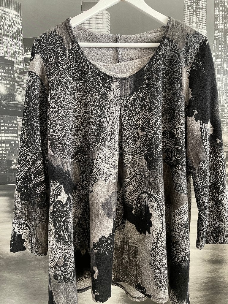 prachtig T-shirt / cardigan Frank Lyman Design 46-48, Frank Lyman Design, Verzenden, Zwart, Maat 46/48 (XL) of groter