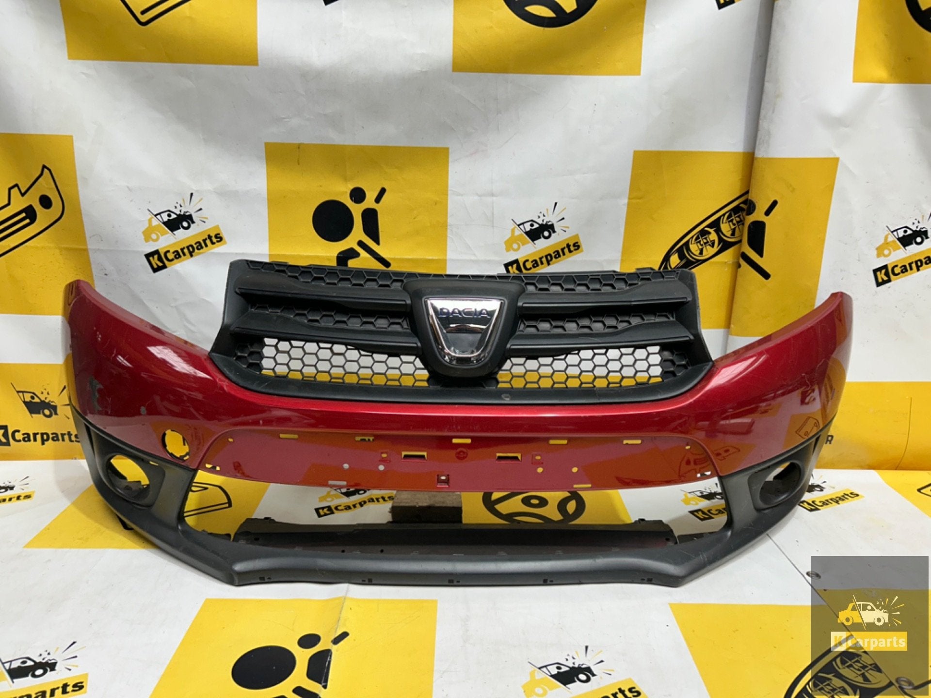 Voorbumper Dacia Sandero 2012-2016 Bumper T0000201092, Auto-onderdelen, Dacia, Info@fabrikant.eu, Bumper, Fabrikant BV