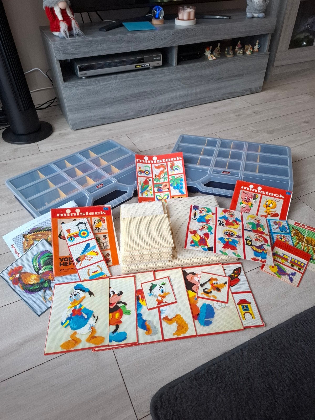 Complete Ministeck set | 24 kleuren | 140 voorbeelden, Hobby en Vrije tijd, Ministeck, Gebruikt, Ophalen of Verzenden