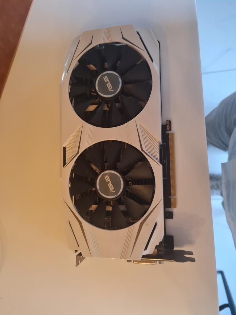 Asus GTX 1060 6 Go, Informatique & Logiciels, Enlèvement