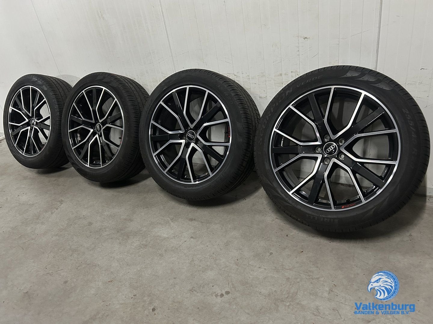 8mm! Originele Audi Q5 SQ5 80A Audi Sport 20 inch zwarte vel, Pneus et Jantes, Véhicule de tourisme, -, Utilisé