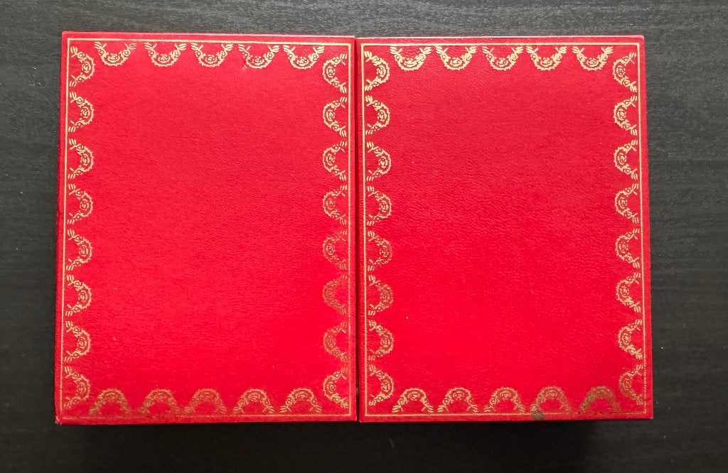 Ancien Coffret de Jeux de Carte Les Must De Cartier 1970, Antiquités & Art, Enlèvement ou Envoi