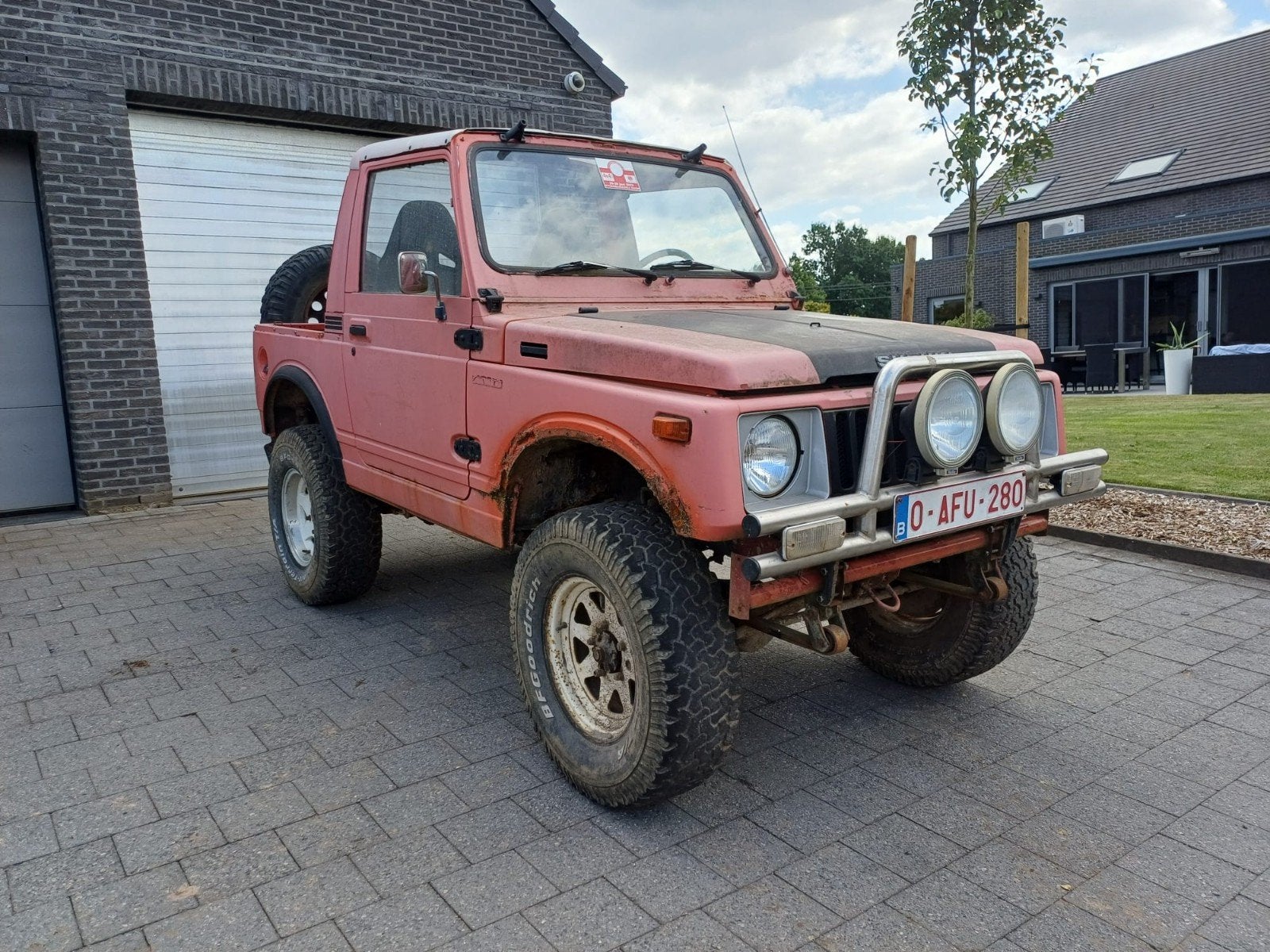 suzuki samurai sj410, Enlèvement
