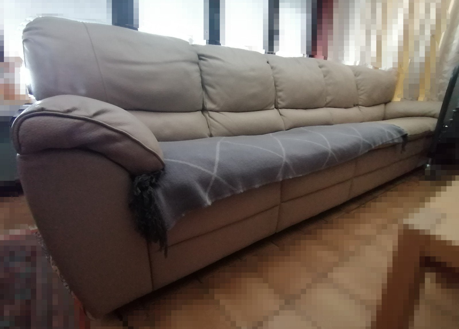 leder hoeksalon, Ophalen