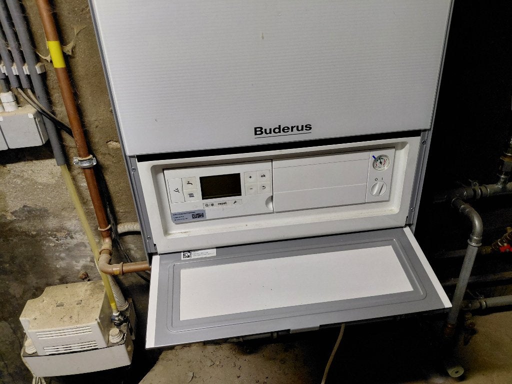 Chaudière à gaz à condensation BUDERUS LOGAMAX PLUS GB172, Bricolage & Construction, Chauffe-eau & Boilers, Comme neuf, Gaz naturel