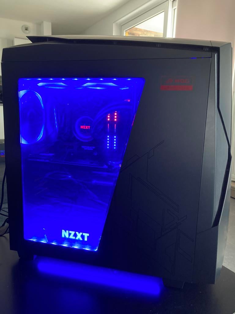 ASUS ROG Gaming PC + monitor, Ophalen, Zo goed als nieuw, Gaming, SSD