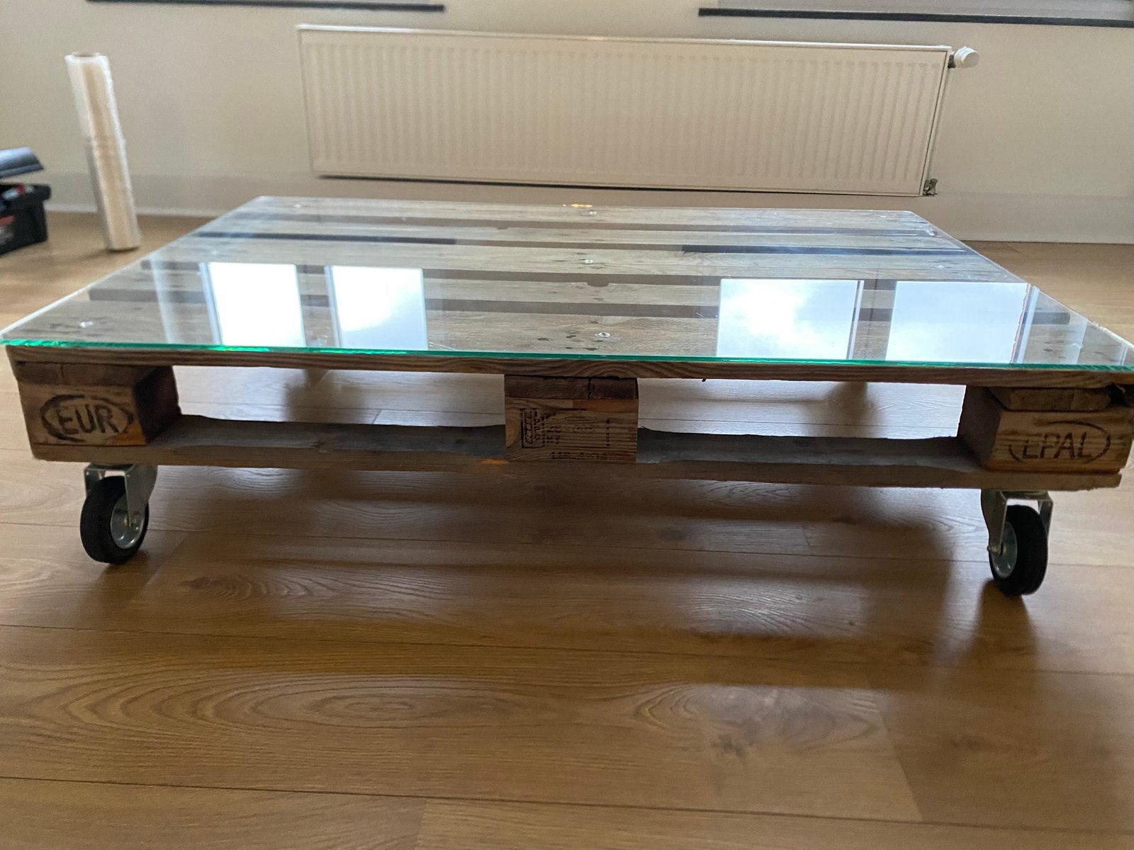 Table de salon, 100 à 150 cm, Autres essences de bois, Enlèvement, Utilisé