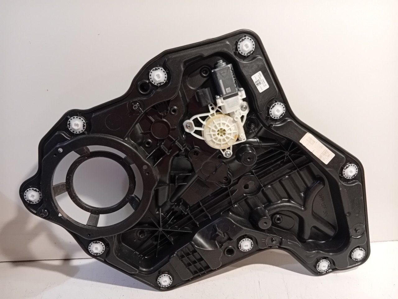 Raammechaniek elektrisch rechts achter Ford Fiesta, Onderdelen@venauto.nl, Van der Ven Autorecycling B.V., Ettenseweg 76, 4706 PB Roosendaal, The Netherlands