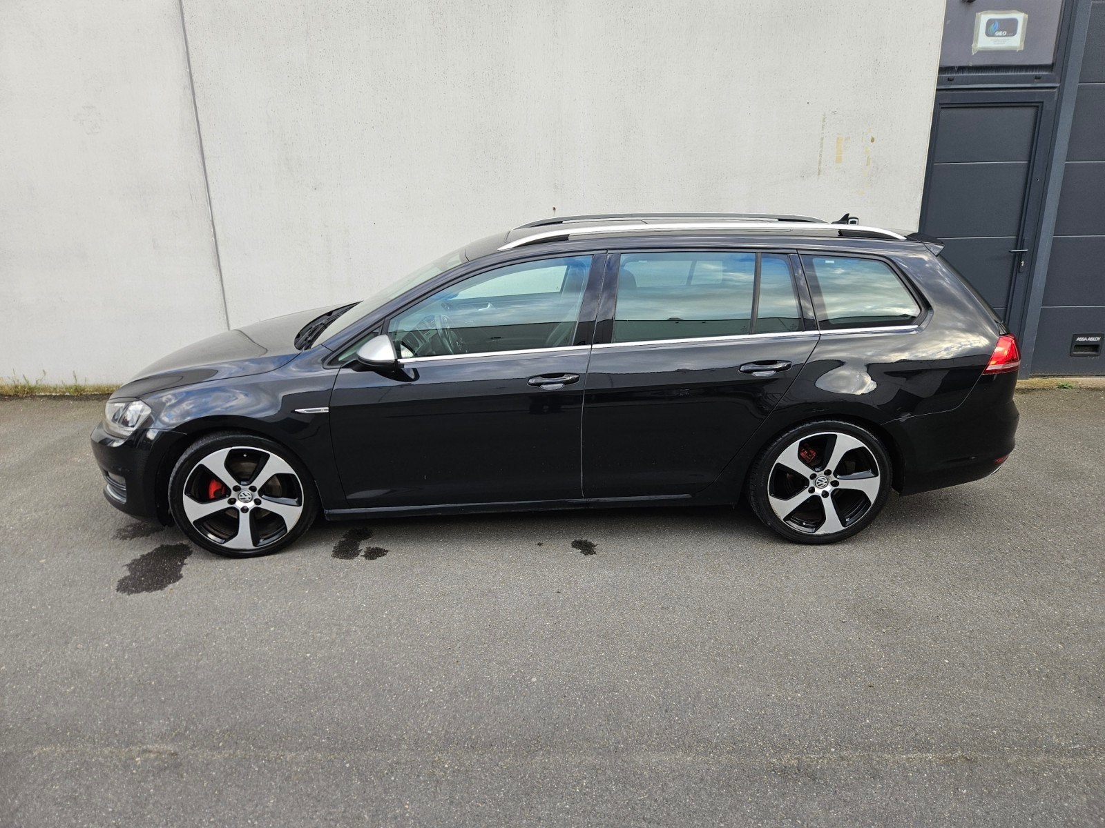 vw golf 7 R line, Voorwielaandrijving, Euro 5, Zwart, 4 cilinders