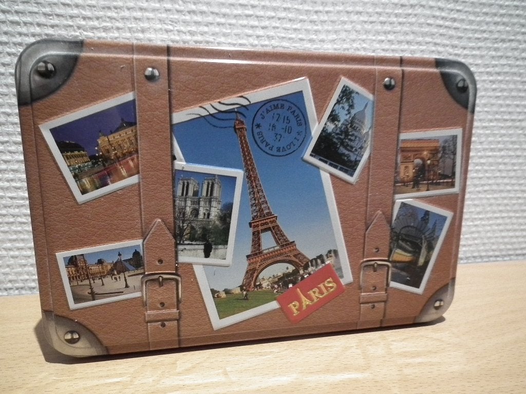 Boîte en métal (Paris) 19 x 13 x 7 cm (état impeccable), Collections, Envoi, Comme neuf, Biscuits, Autres marques