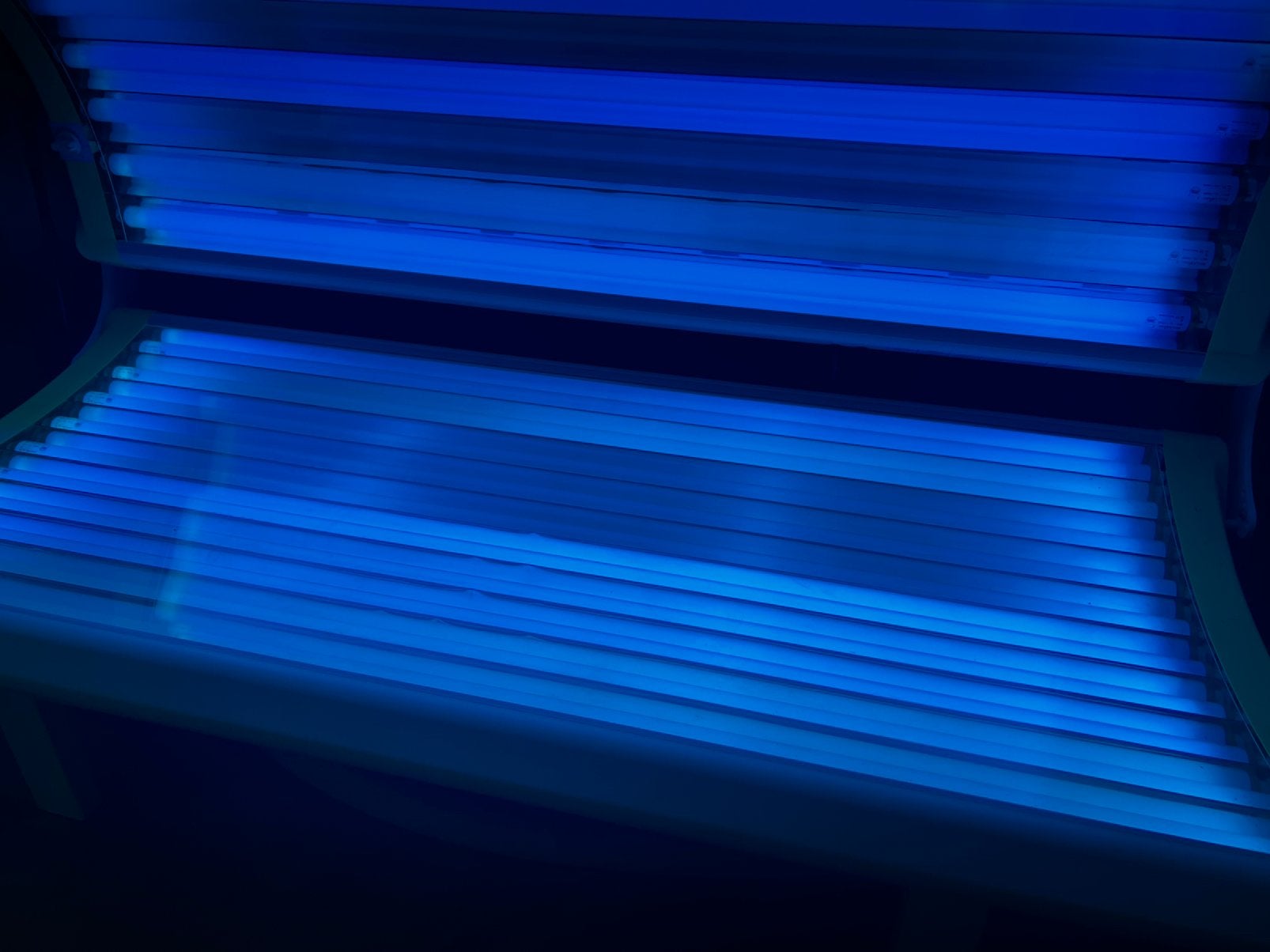 Zonnebank, Elektronische apparatuur, Zonnebanken en Gezichtsbruiners, Ophalen, Zo goed als nieuw